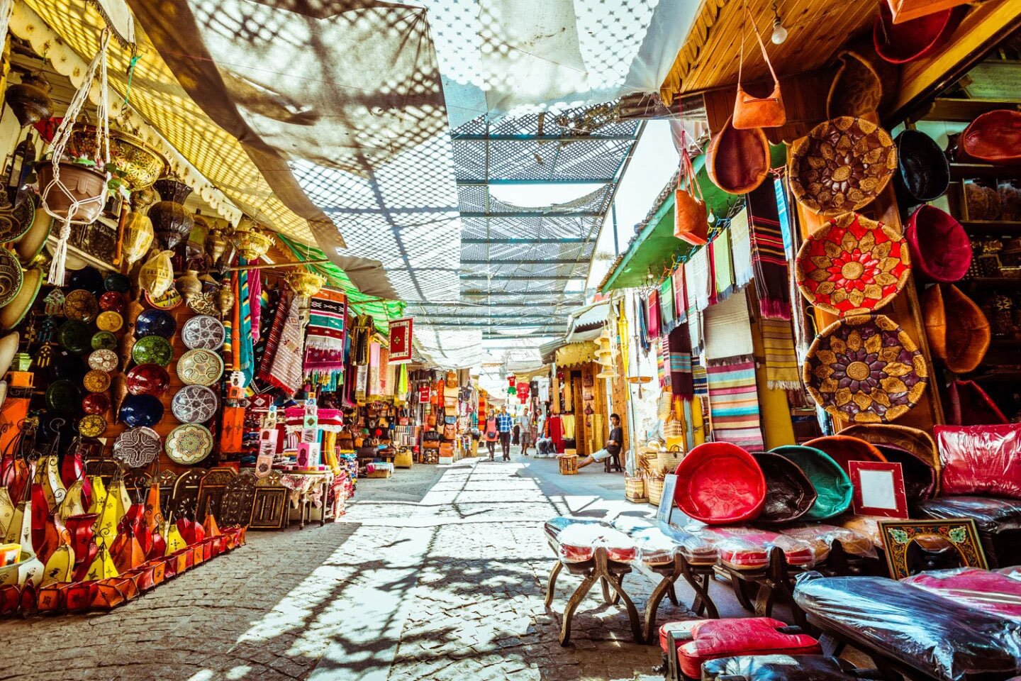 Explore Marrakech, Chefchaouen and Fes via the Sahara Desert on a 7-day tour